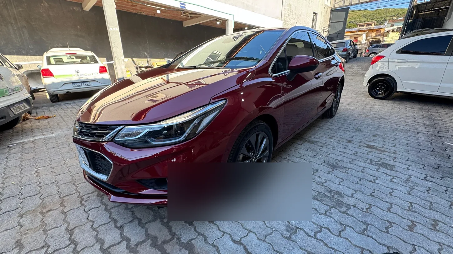 Chevrolet vermelho após recuperação